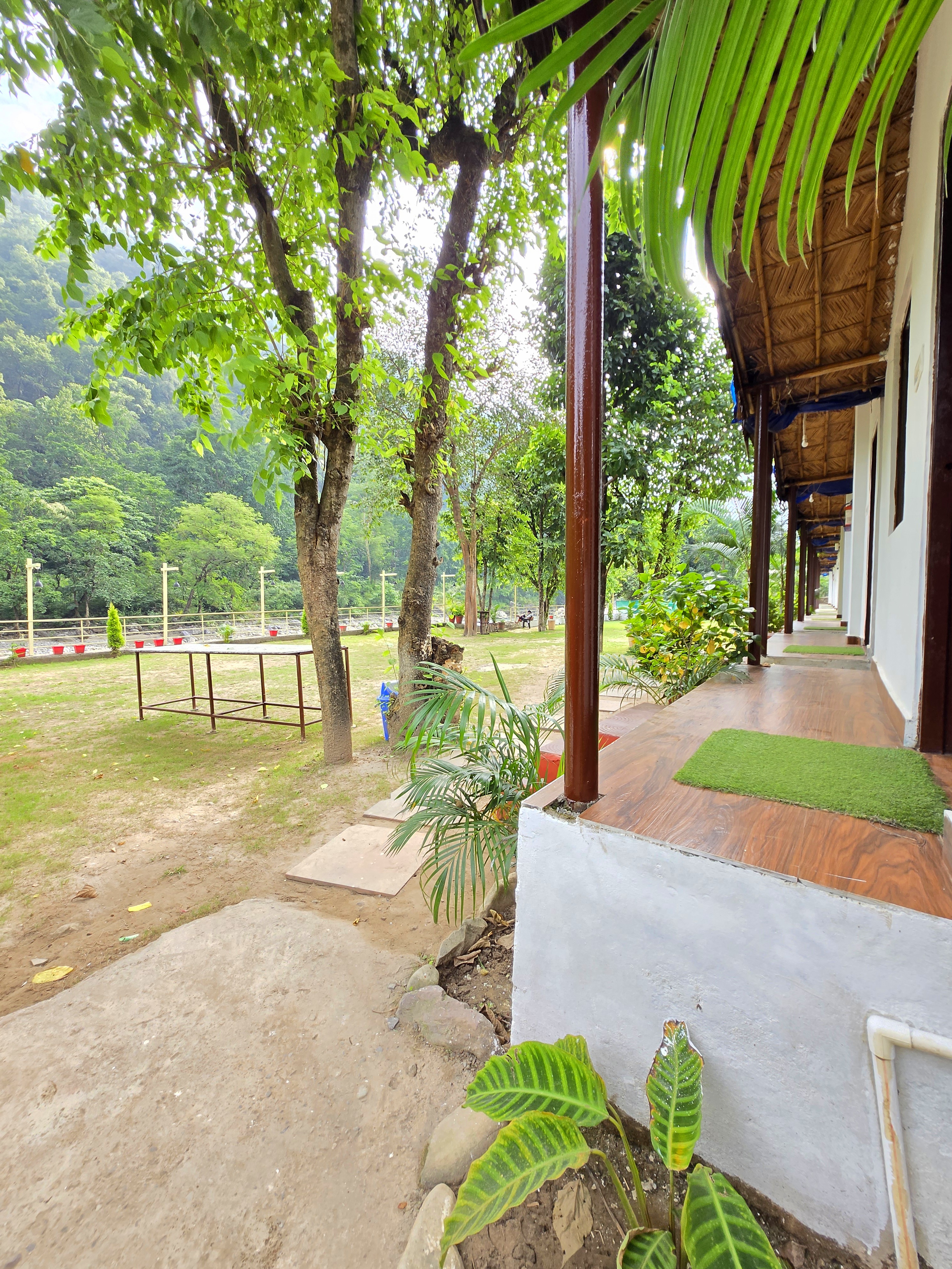 Treepie Riverside Resort